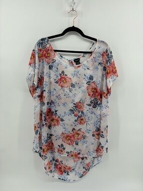 torrid Coral & Navy Floral Keyhole Cap-Sleeve Blouse